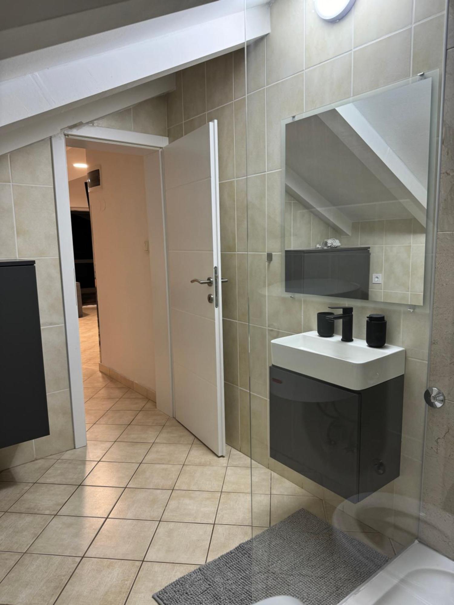 Apartmani Ivano Вир Экстерьер фото