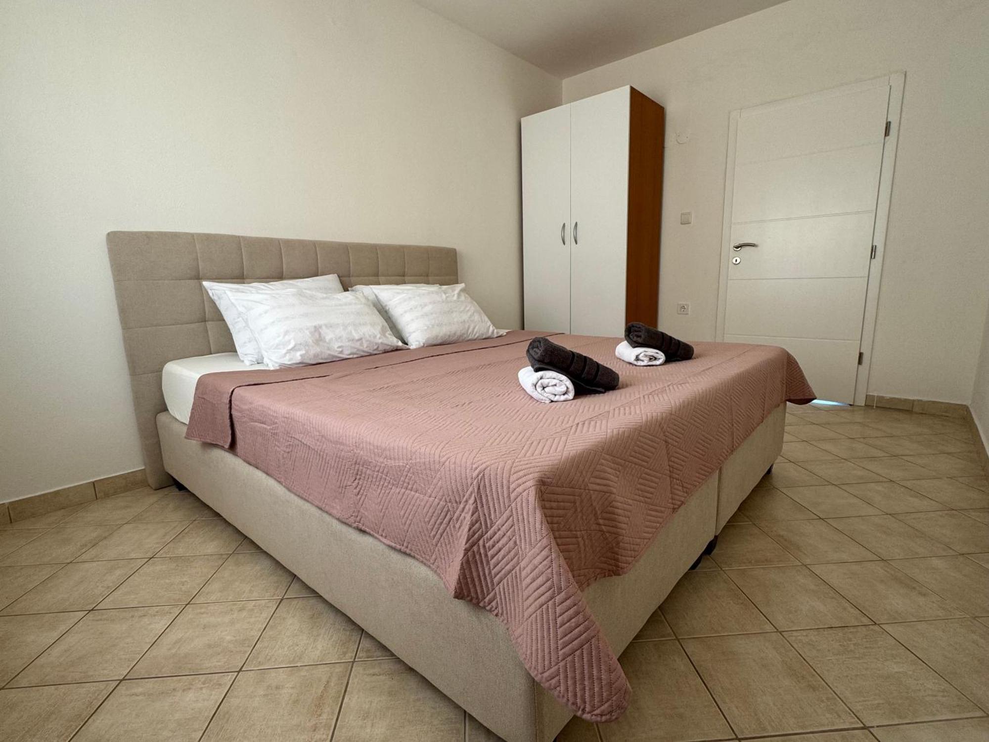 Apartmani Ivano Вир Экстерьер фото